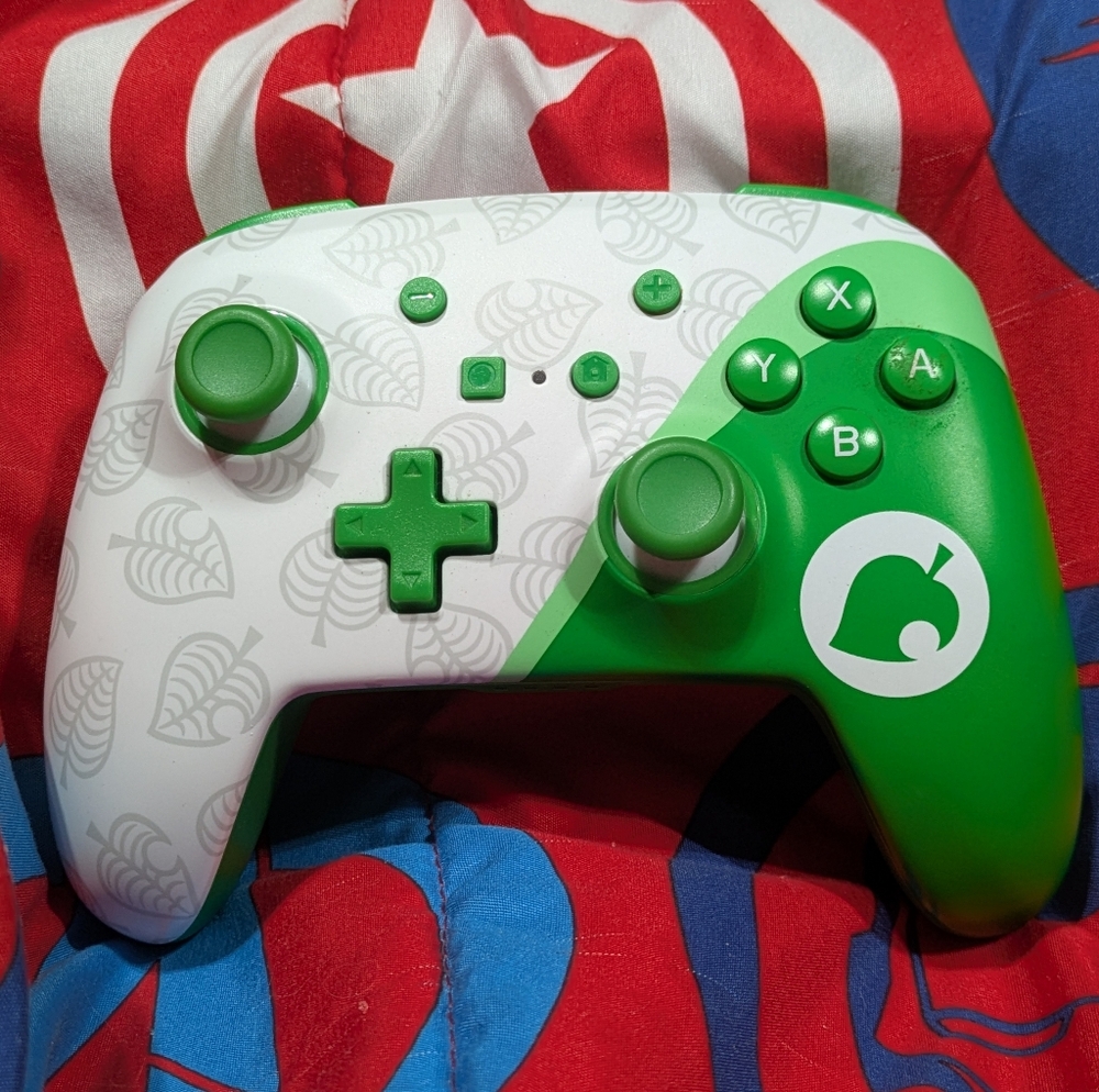 PowerA Enhanced Wireless Controller Nintendo Switch Animal Crossing Nook Edition